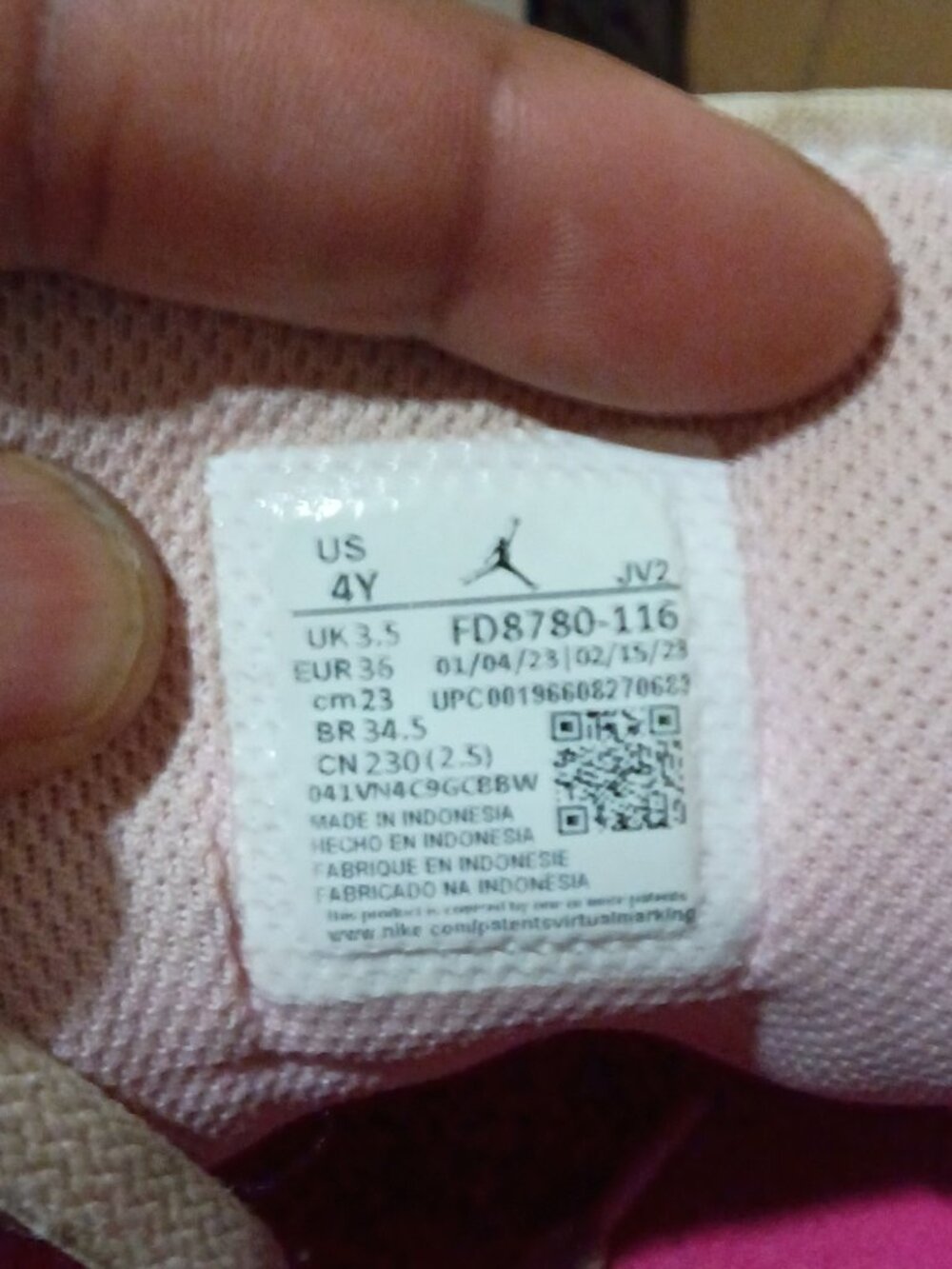 Nike Air Jordan 1 Mid Shoes Youth Kids Size 4Y Fierce Pink  Barbie FD8780-116 - Picture 2 of 13
